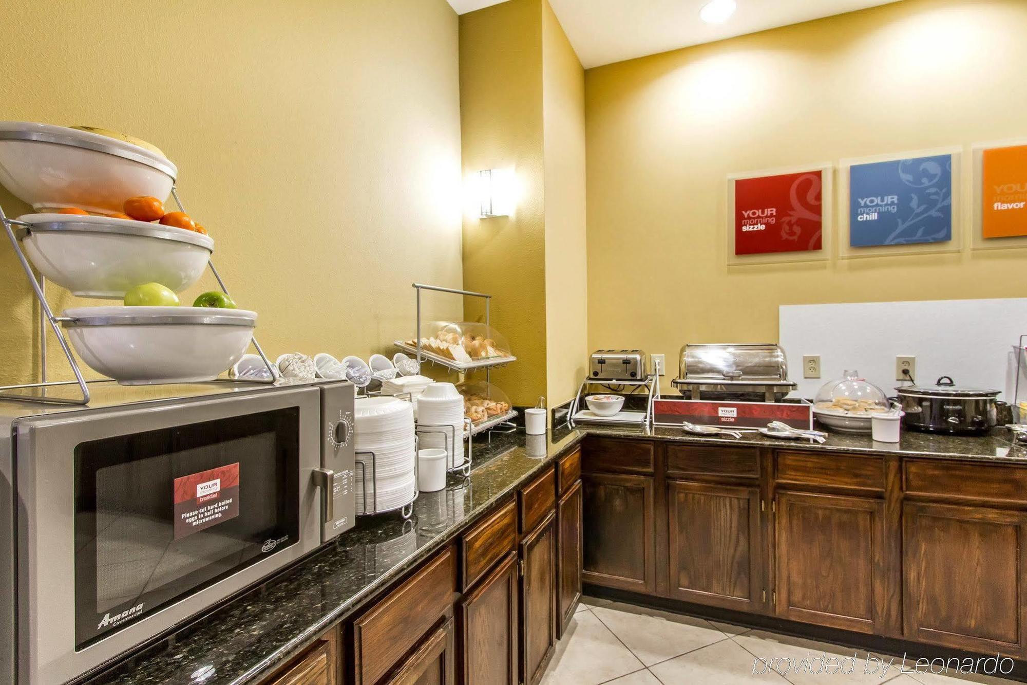 Comfort Suites Airport South Montgomery Exteriér fotografie