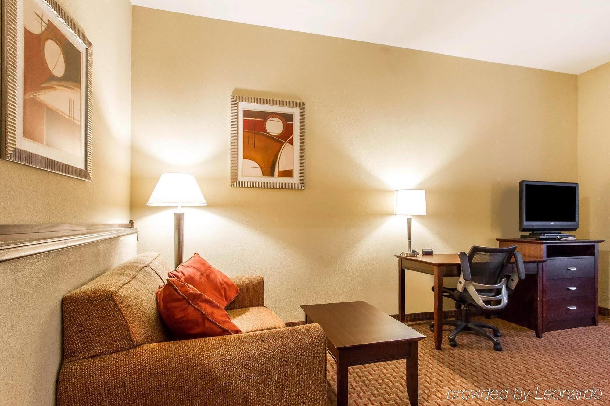 Comfort Suites Airport South Montgomery Exteriér fotografie