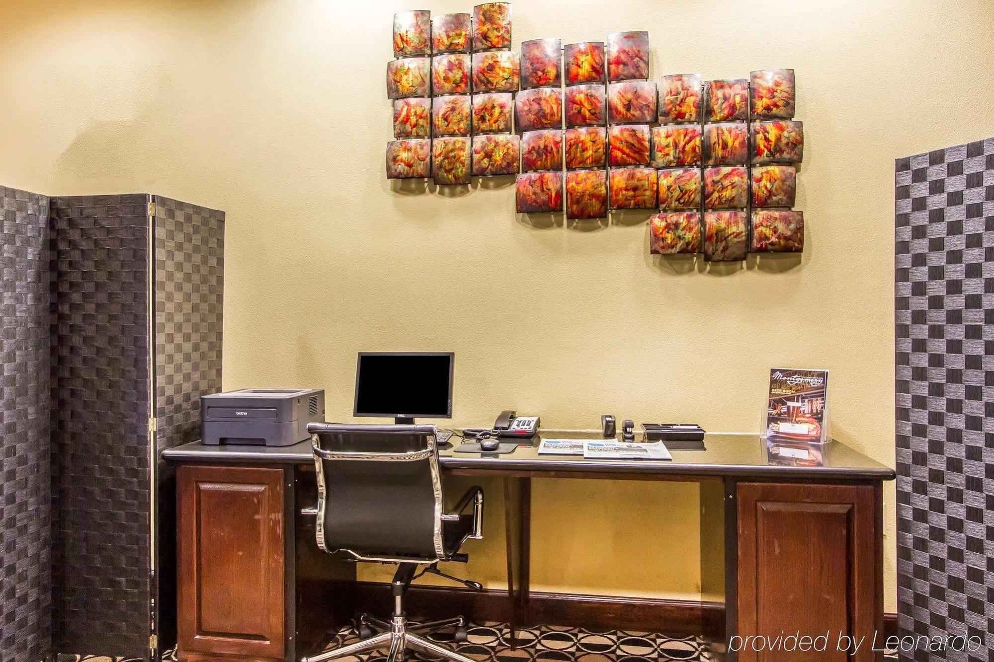 Comfort Suites Airport South Montgomery Exteriér fotografie